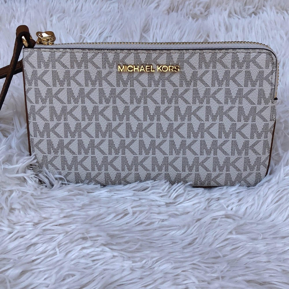 ✨MICHAEL KORS✨👜😍😍